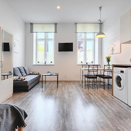 Delux5 Apartment วูดช์ ภายนอก รูปภาพ